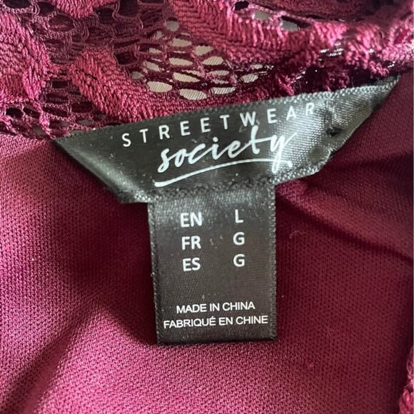 Burgandy Lace Dress - Picture 4 of 5